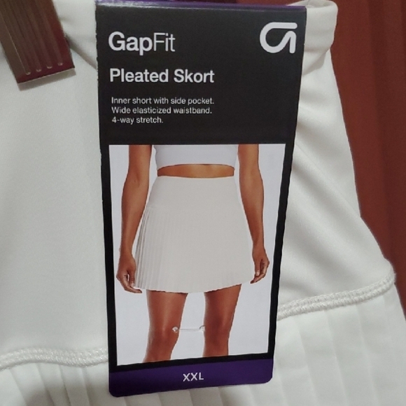 GAP Pleated Skort White NWT XXL - Picture 2 of 9